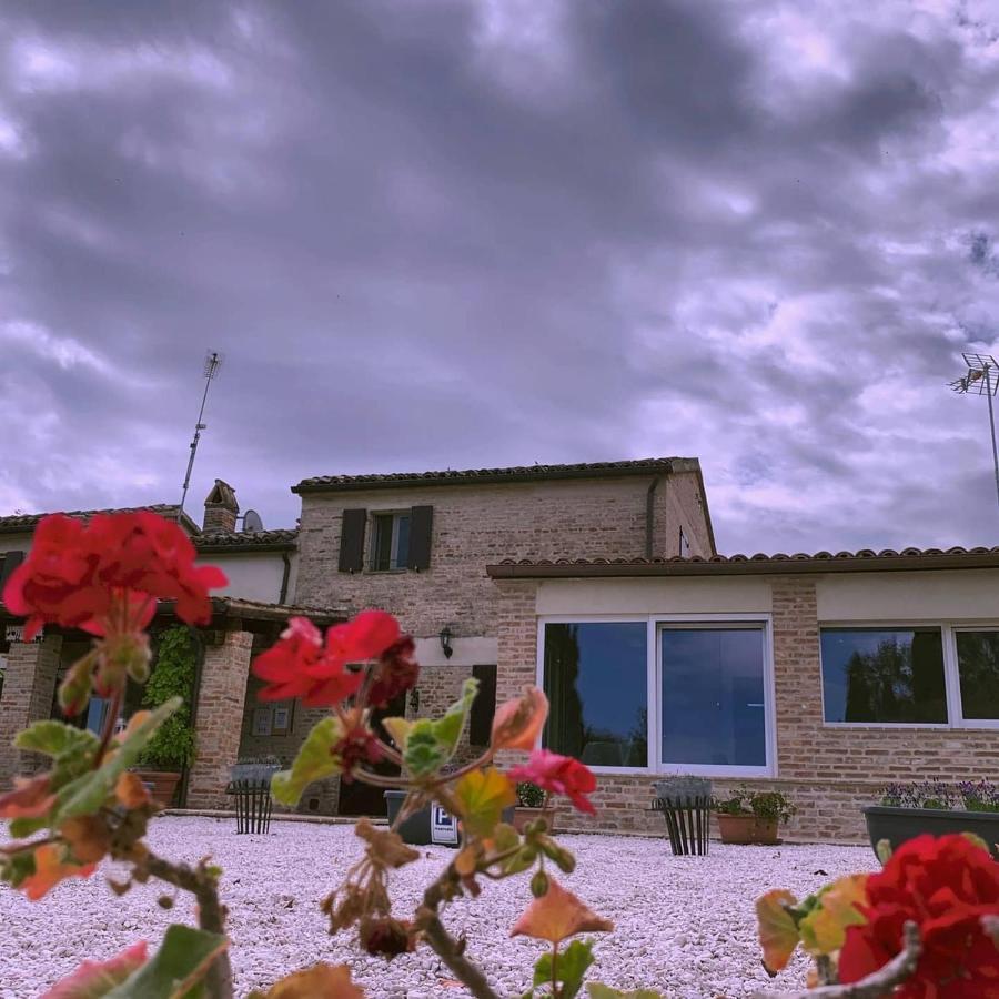 Casa Sorgente Bed & Breakfast San Costanzo Eksteriør bilde