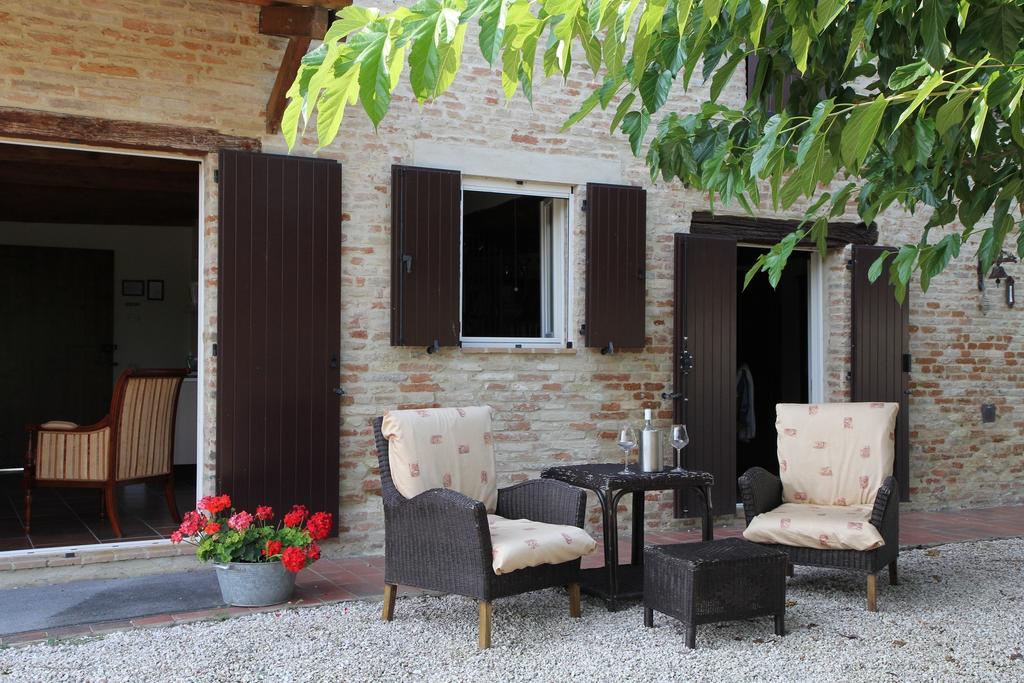 Casa Sorgente Bed & Breakfast San Costanzo Eksteriør bilde