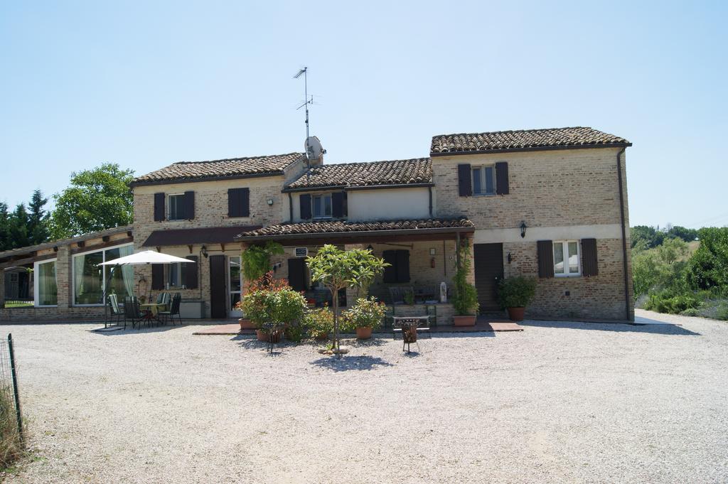 Casa Sorgente Bed & Breakfast San Costanzo Eksteriør bilde